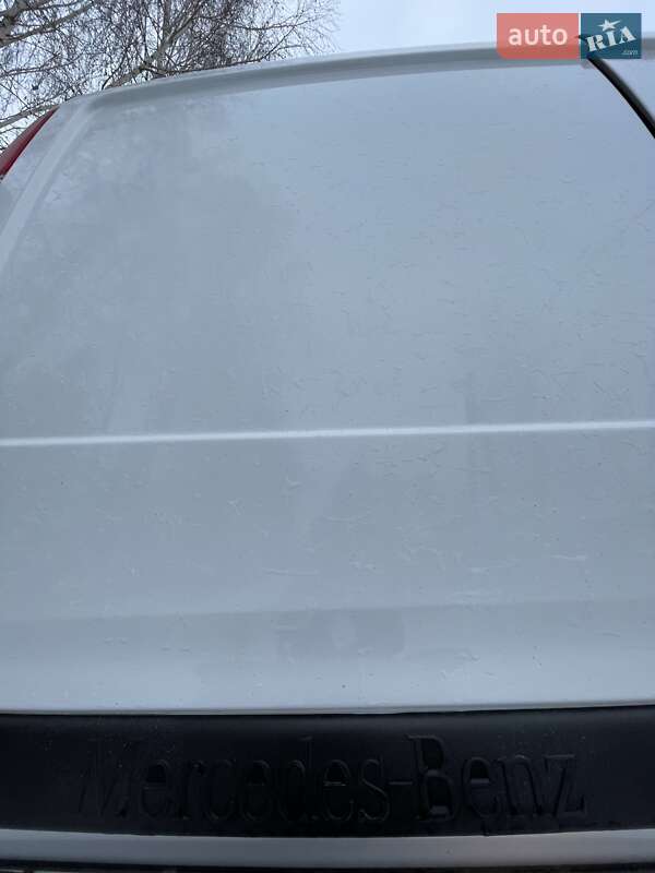Грузопассажирский фургон Mercedes-Benz Vito 2007 в Броварах