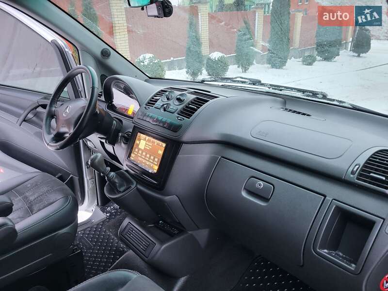Минивэн Mercedes-Benz Vito 2011 в Хмельницком