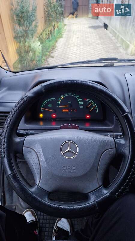 Минивэн Mercedes-Benz Vito 2002 в Никополе
