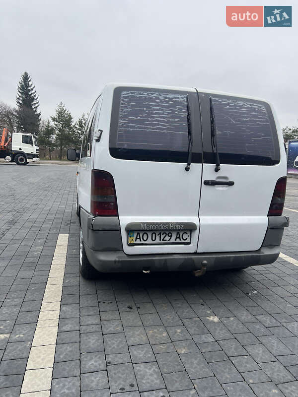 Минивэн Mercedes-Benz Vito 2002 в Самборе