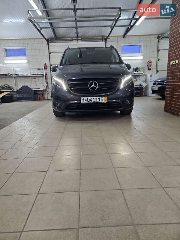 Грузовой фургон Mercedes-Benz Vito 2022 в Бердичеве фото 2 Грузовой фургон Mercedes-Benz Vito 2022 в Бердичеве