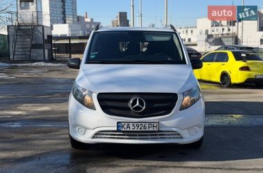 Минивэн Mercedes-Benz Vito 2016 в Киеве