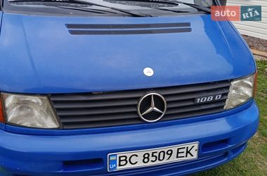 Грузопассажирский фургон Mercedes-Benz Vito 1998 в Стрые