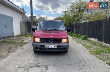 Вантажопасажирський фургон Mercedes-Benz Vito 1996 в Києві