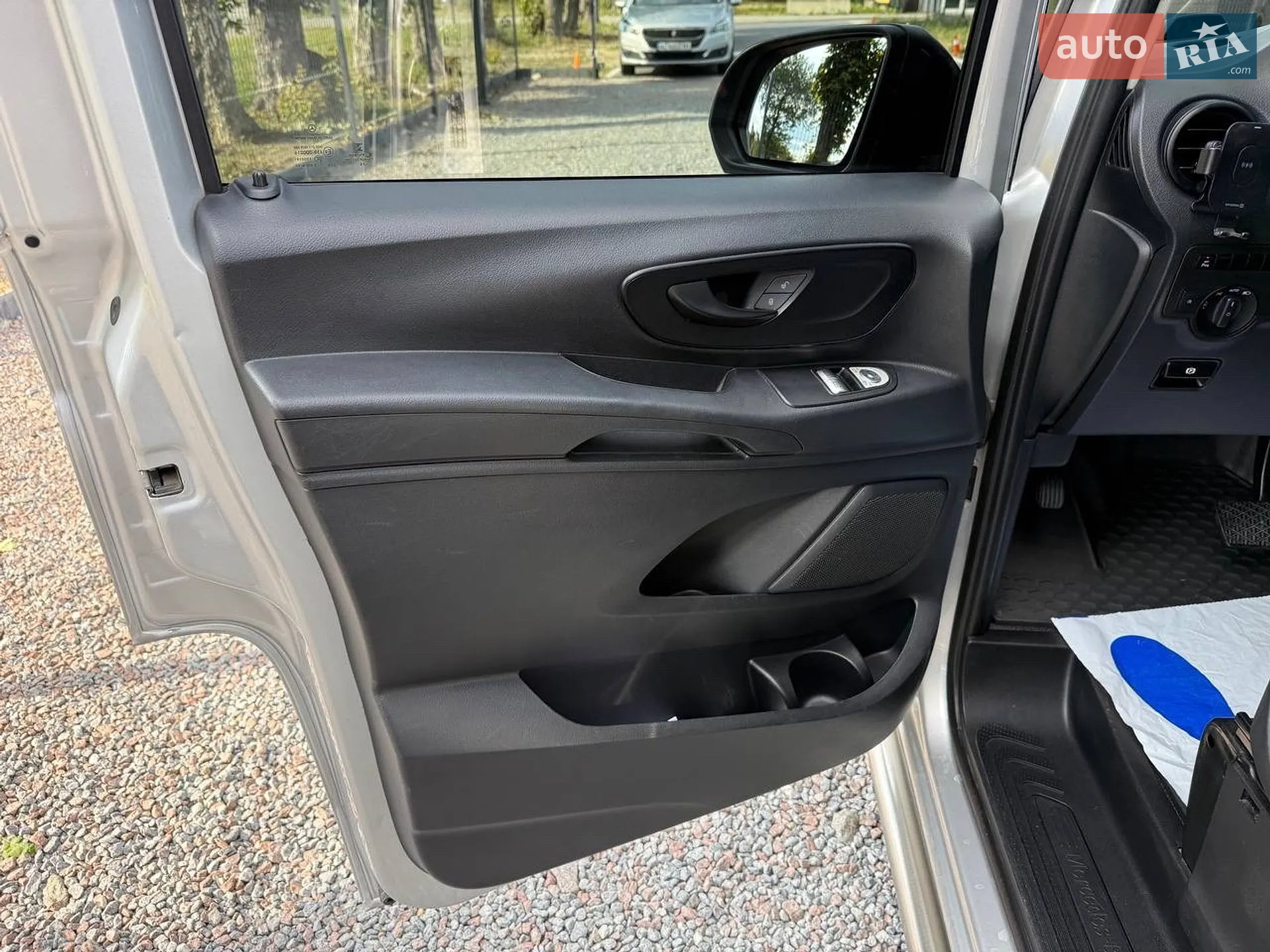 2017 Mercedes-Benz Vito - мініатюра 24
