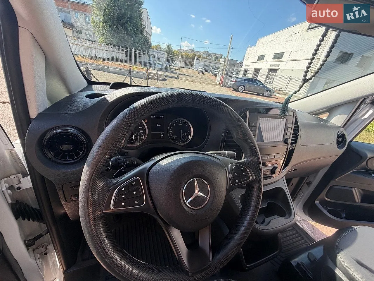 2021 Mercedes-Benz Vito - мініатюра 12