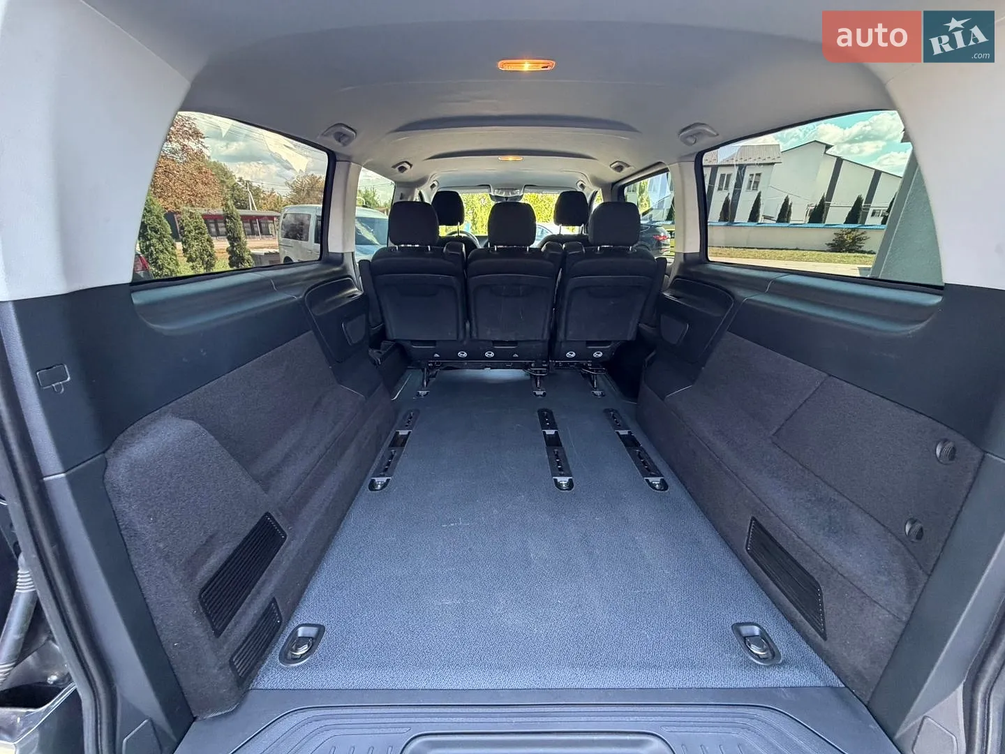 2020 Mercedes-Benz Vito - мініатюра 26