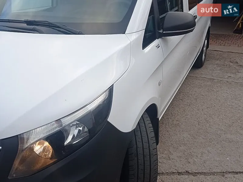Mercedes-Benz Vito
