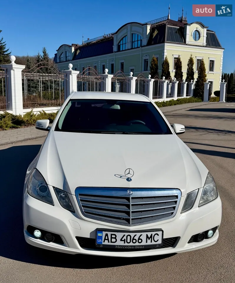 2010 Mercedes-Benz E-klasse - мініатюра 35