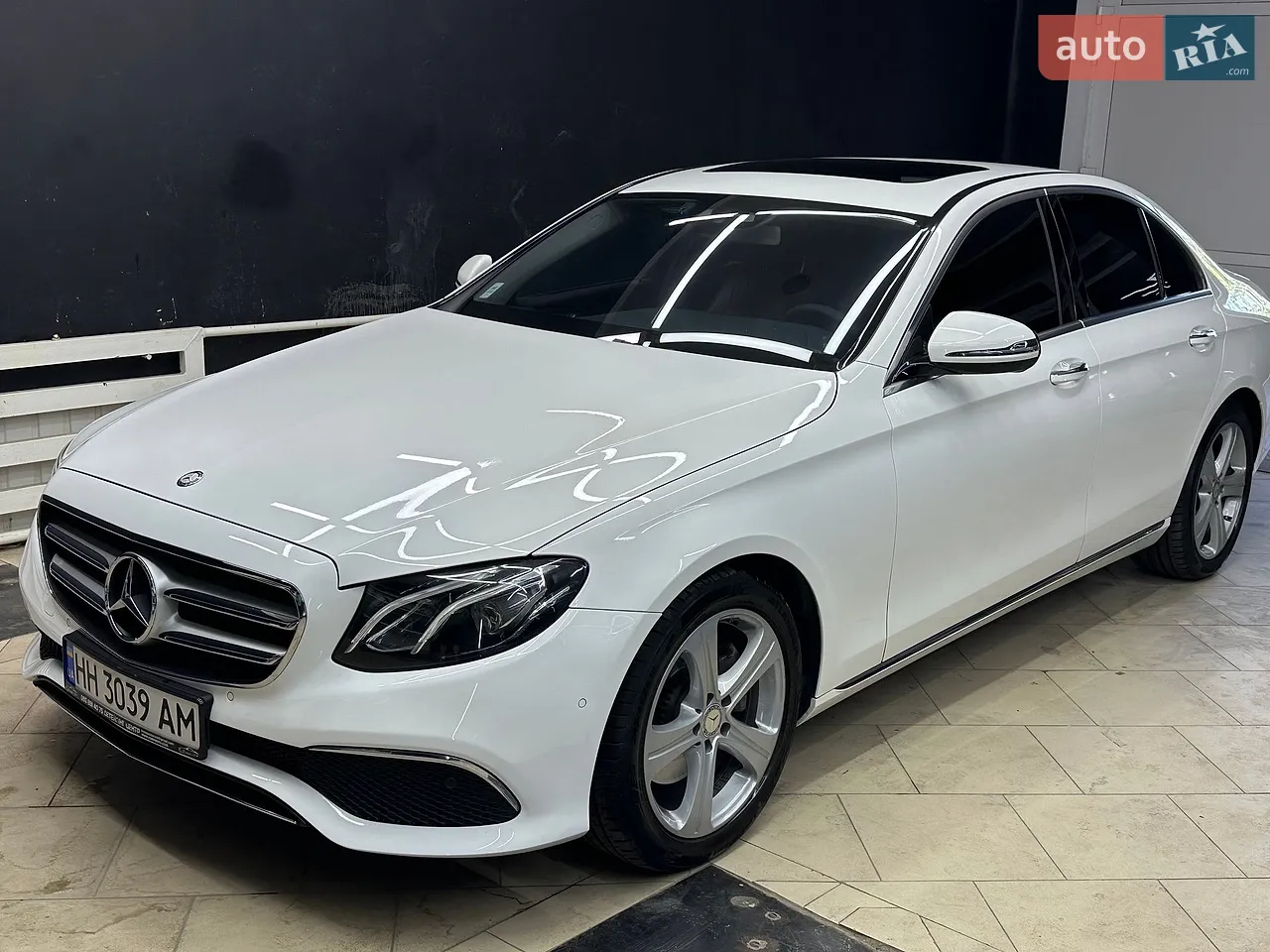 2016 Mercedes-Benz E-klasse - мініатюра 60