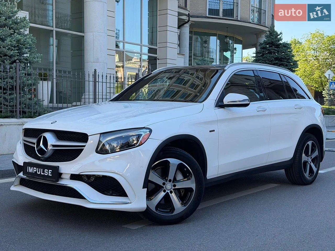 2016 Mercedes-Benz GLC - мініатюра 53