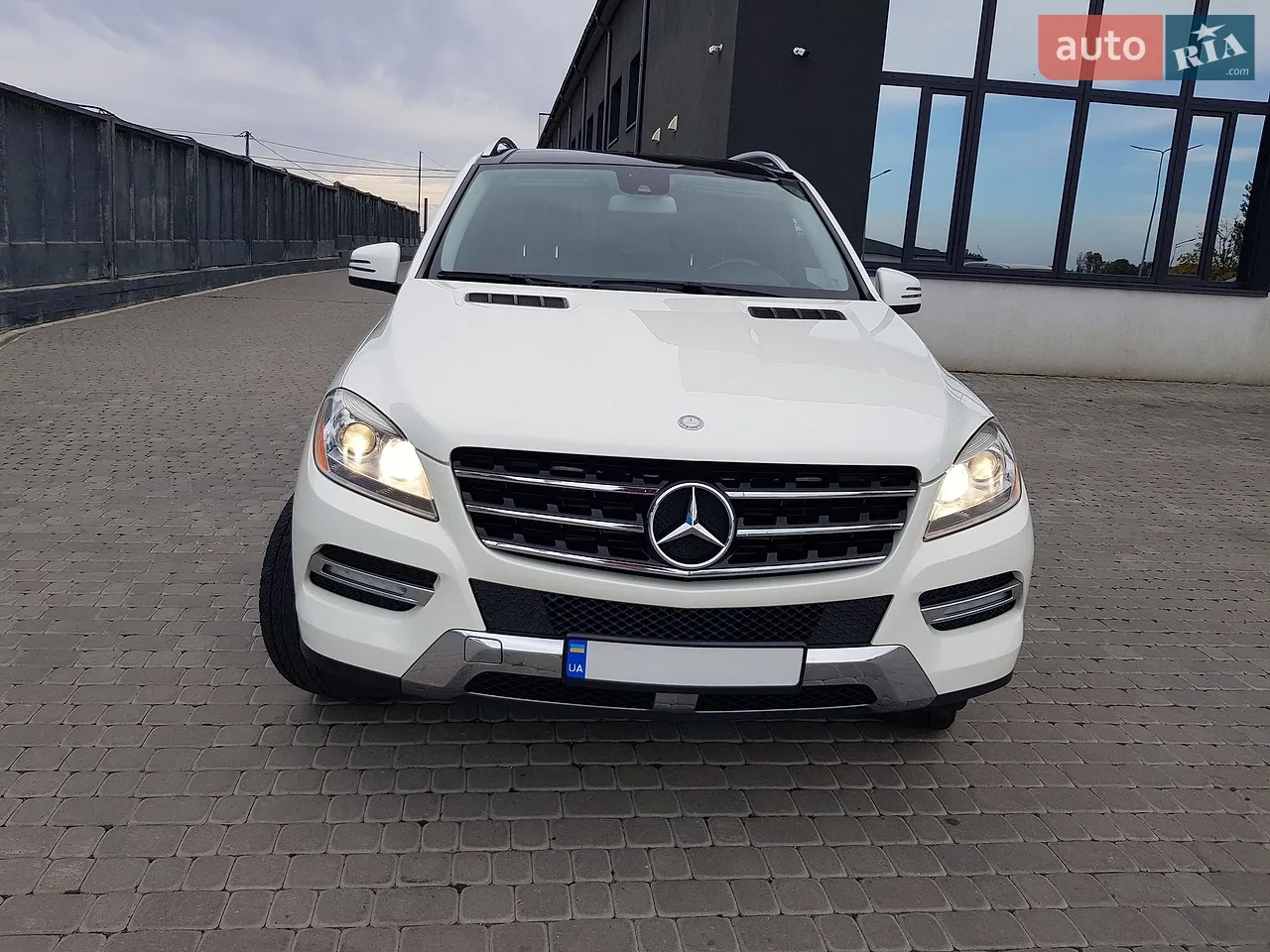 2011 Mercedes-Benz M-klasse - мініатюра 21