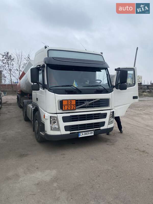 Цистерна полуприцеп Merceron М-343 SМ 2004 в Черкассах