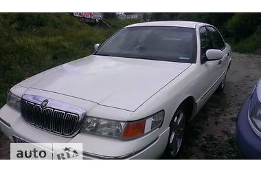 Седан Mercury Grand Marquis 2000 в 