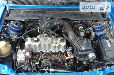 Седан Mercury Topaz 1988 в 