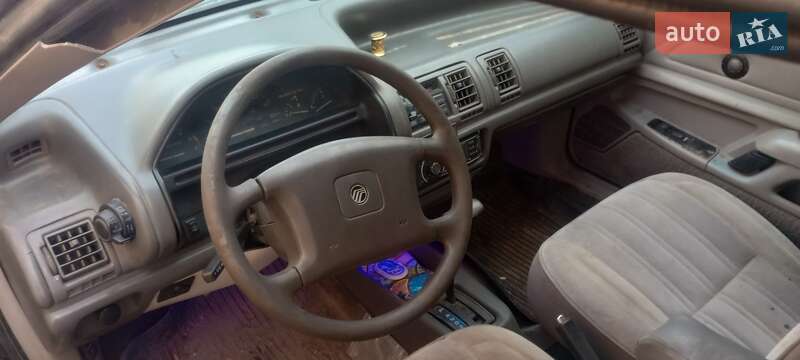 Седан Mercury Topaz 1990 в Николаеве