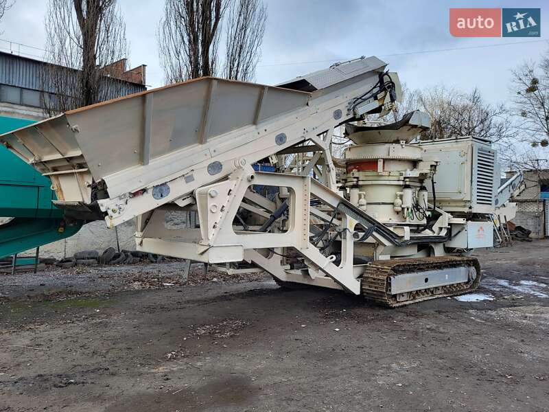 Дробарка (дробильна установка) Metso Minerals Lokotrack 2015 в Києві