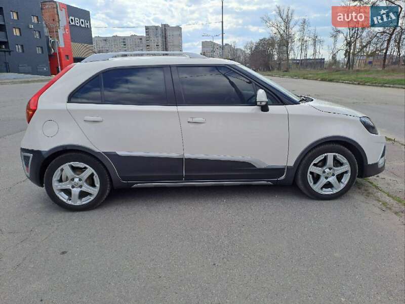 Хэтчбек MG 3 Cross 2014 в Харькове