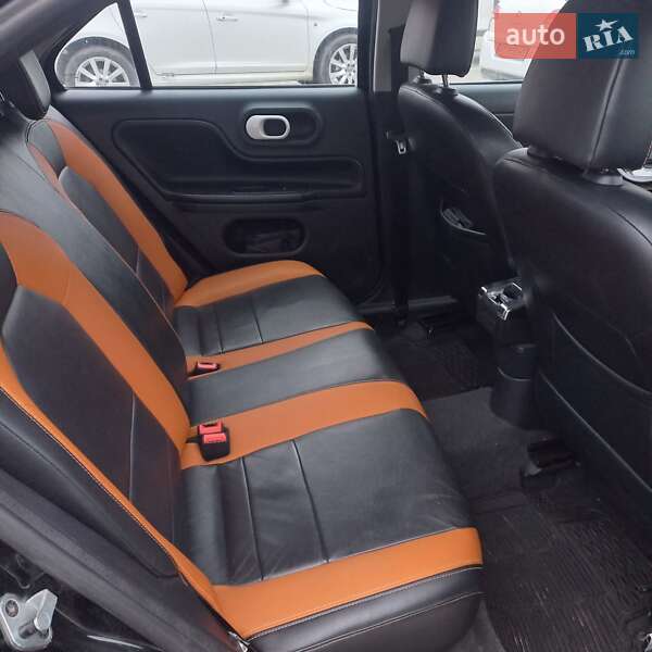 Хэтчбек MG 3 Cross 2013 в Калуше фото 8 Хэтчбек MG 3 Cross 2013 в Калуше