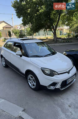 Хэтчбек MG 3 Cross 2014 в 