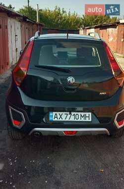 Хэтчбек MG 3 Cross 2014 в 