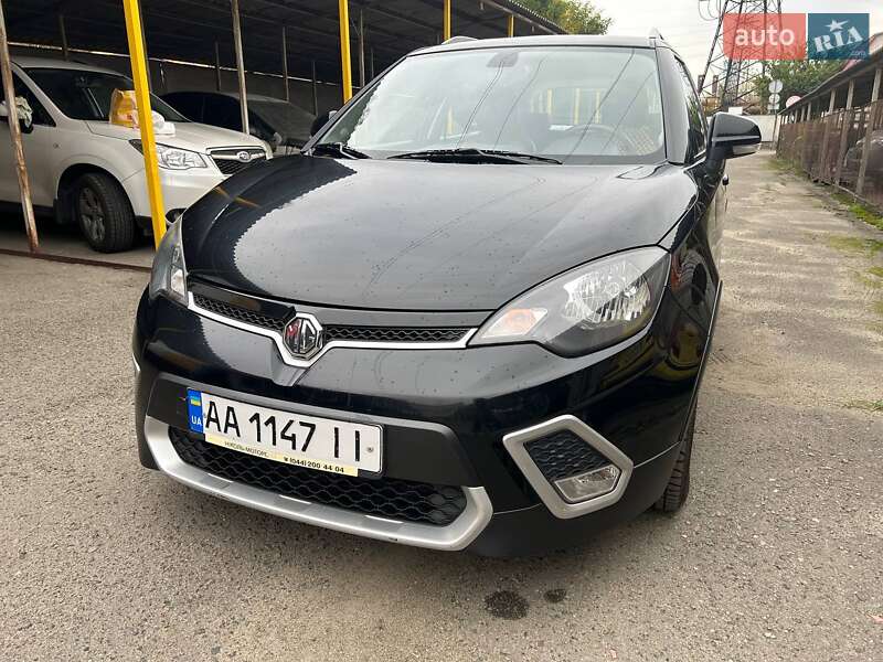 MG 3 Cross 2013