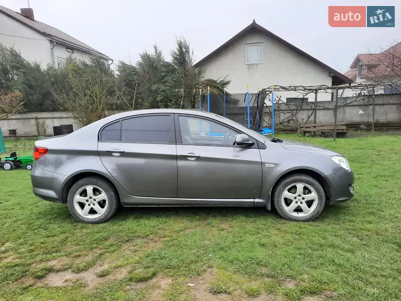 MG 350 2012