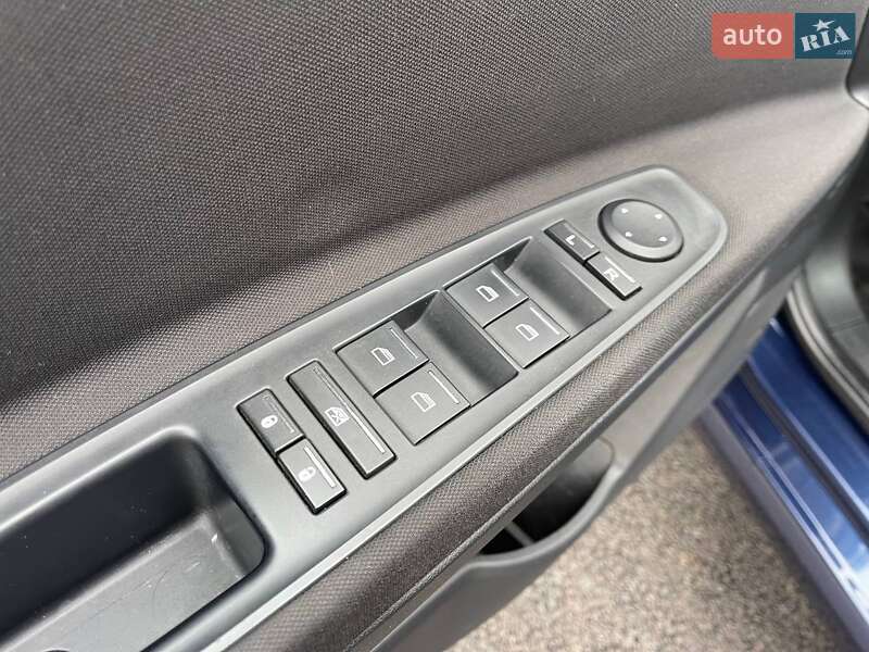 Седан MG 350 2013 в Киеве