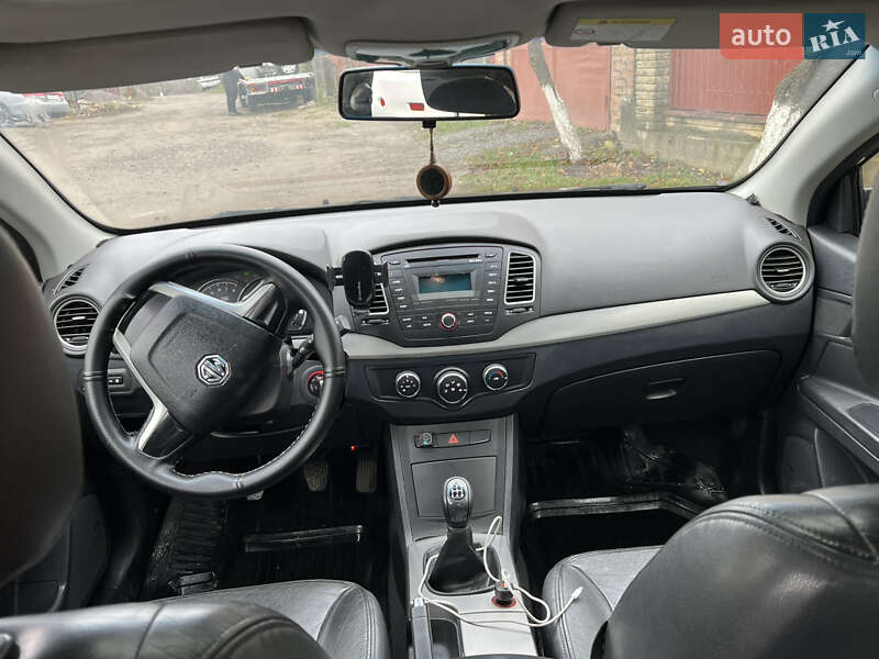 Седан MG 350 2013 в Виннице