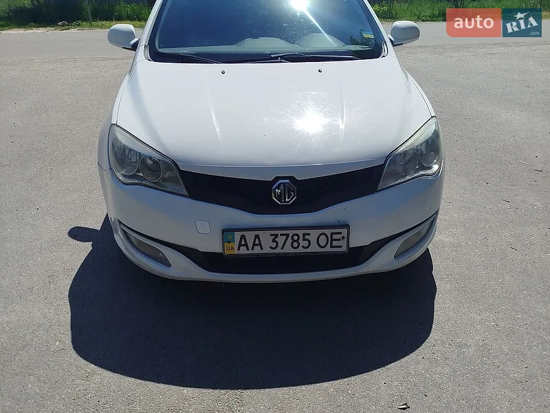 MG 350 2013