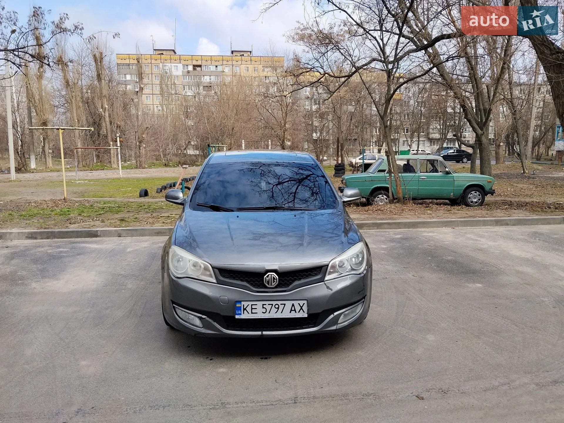 MG 350 2013