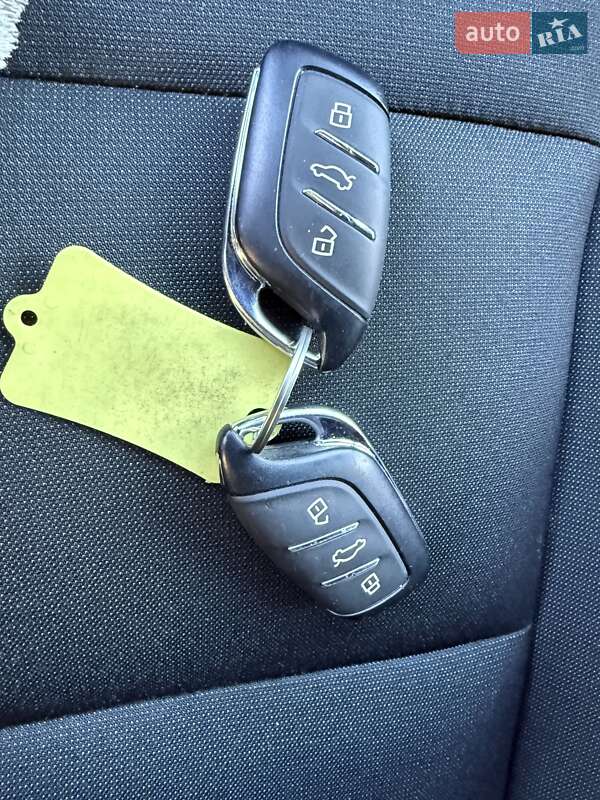 Хетчбек MG 4 2023 в Шептицькому