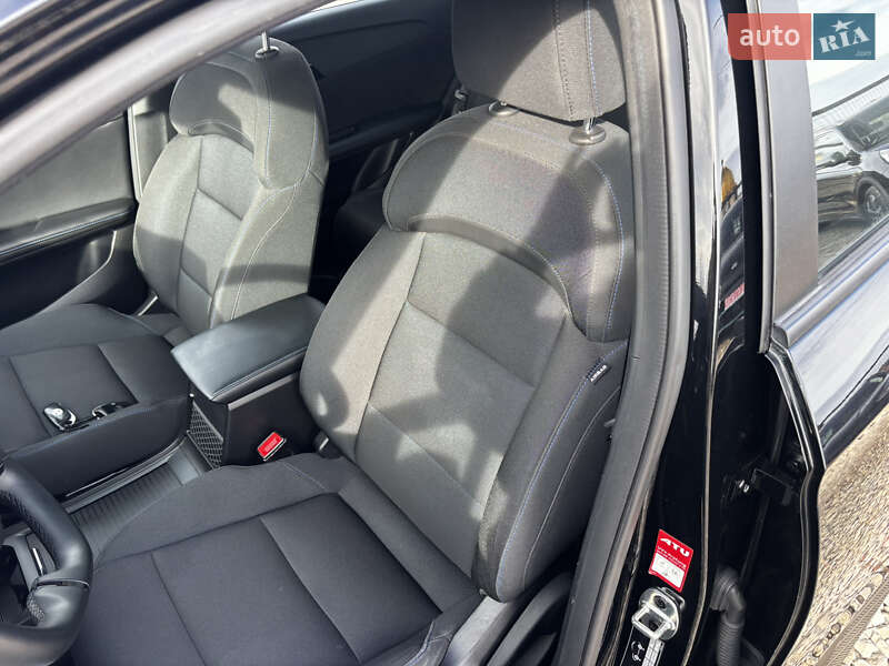 Хэтчбек MG 4 2023 в Львове фото 13 Хэтчбек MG 4 2023 в Львове