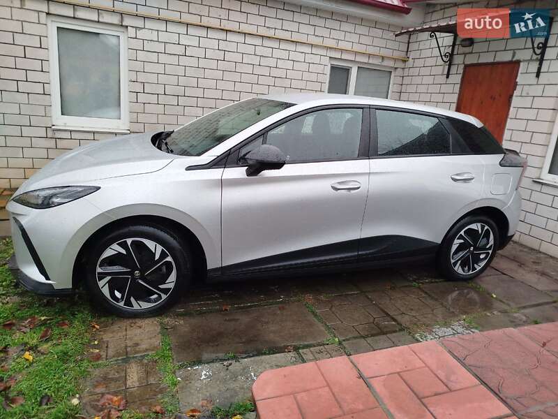 Хетчбек MG 4 2023 в Києві