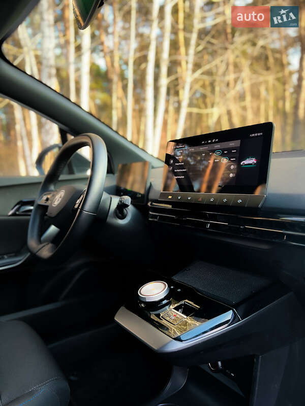 Хэтчбек MG 4 2023 в Киеве