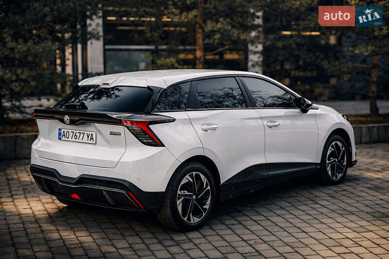 Хетчбек MG 4 2024 в Ужгороді фото 2 Хетчбек MG 4 2024 в Ужгороді