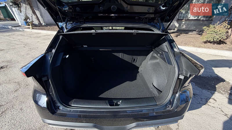 Хетчбек MG 4 2023 в Кам'янському