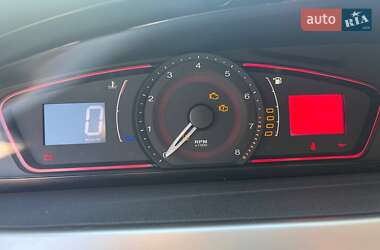 Седан MG 550 2012 в 