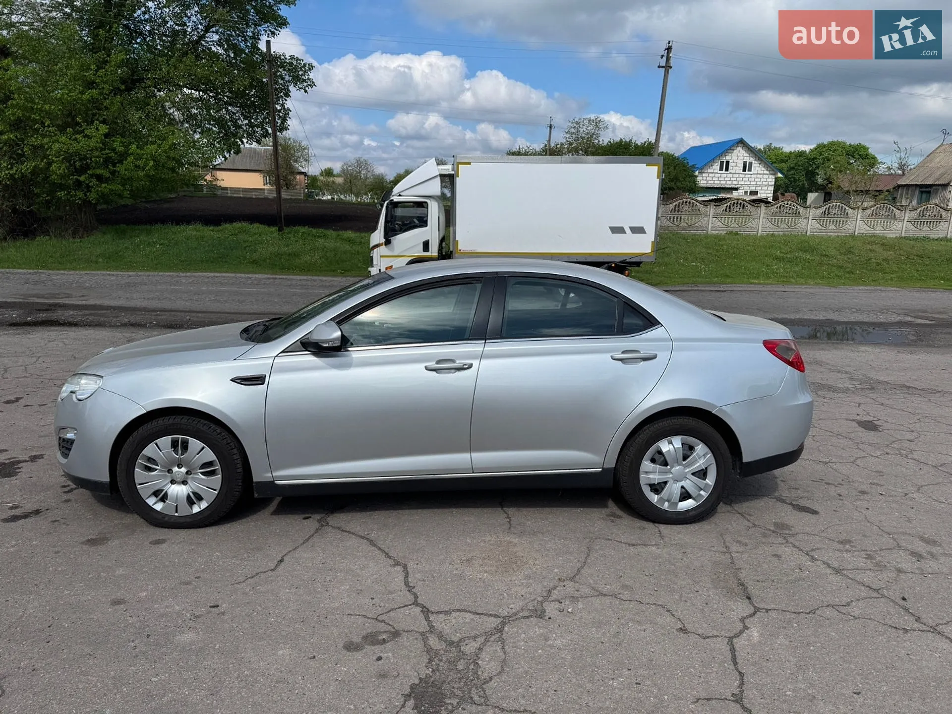 2012 MG 550 - мініатюра 10