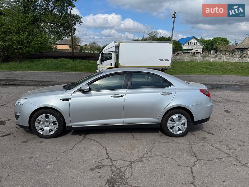 Седан MG 550 2012 в Гребінці