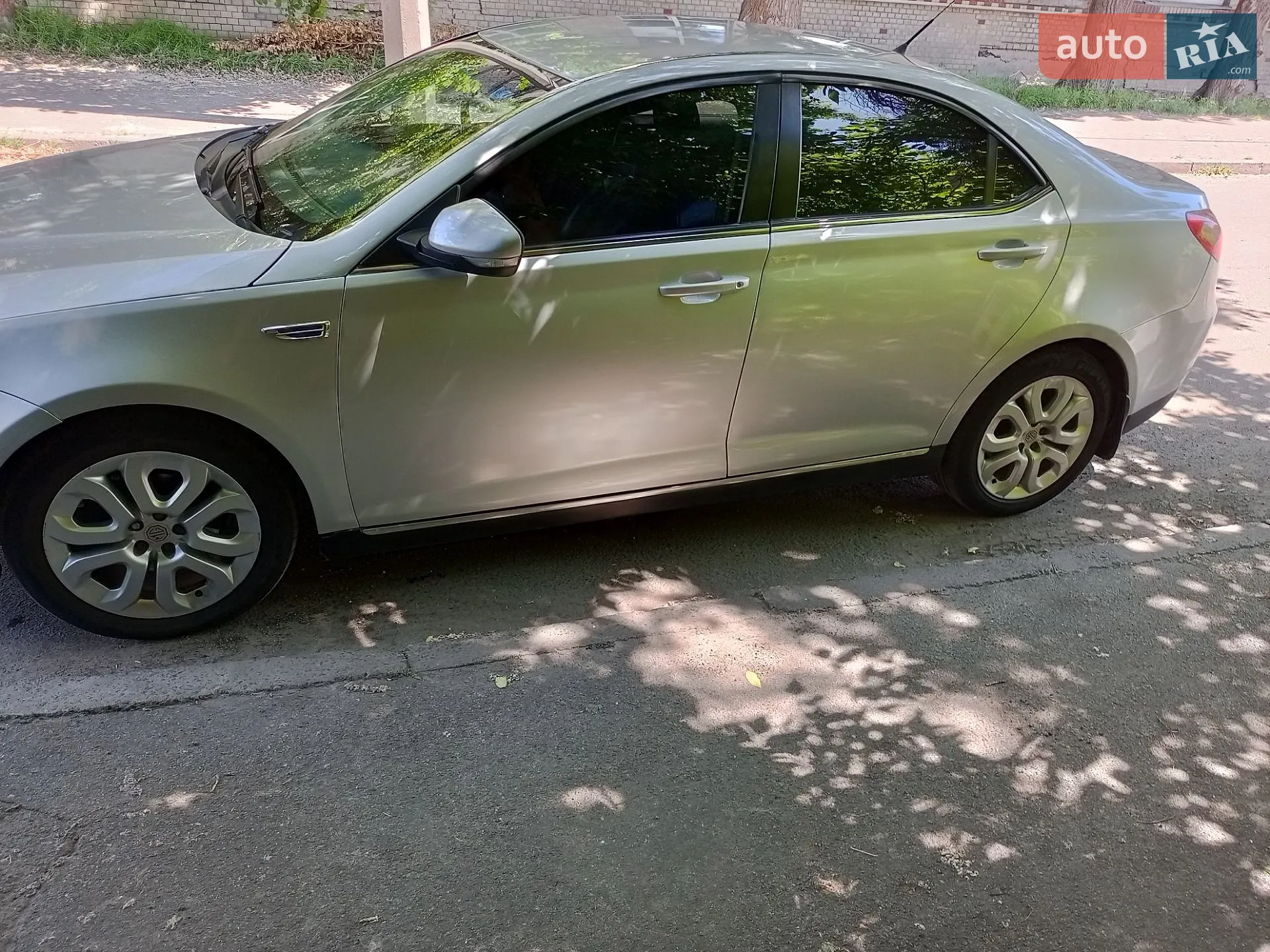 2012 MG 550 - мініатюра 2