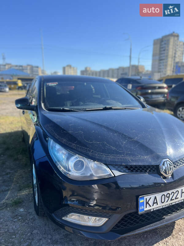 Хэтчбек MG 5 2013 в Киеве