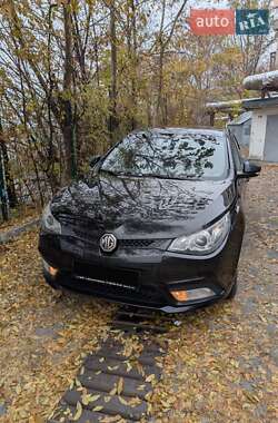 Хэтчбек MG 5 2013 в Днепре