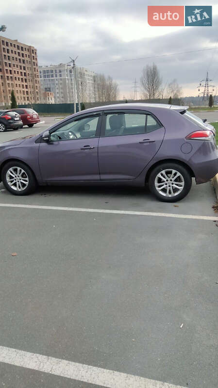 Хэтчбек MG 5 2013 в Киеве