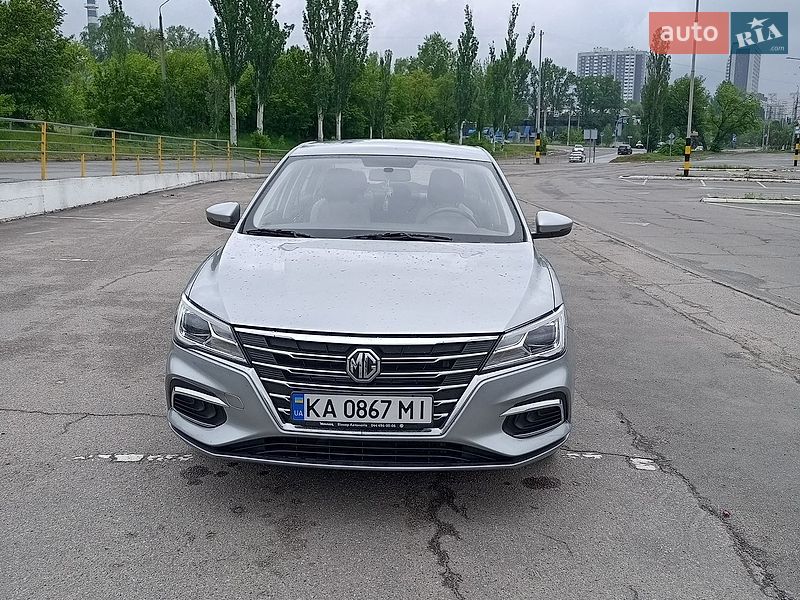 Седан MG 5 2022 в Киеве