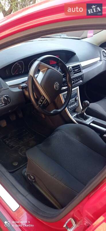 Лифтбек MG 6 2012 в Кривом Роге фото 23 Лифтбек MG 6 2012 в Кривом Роге