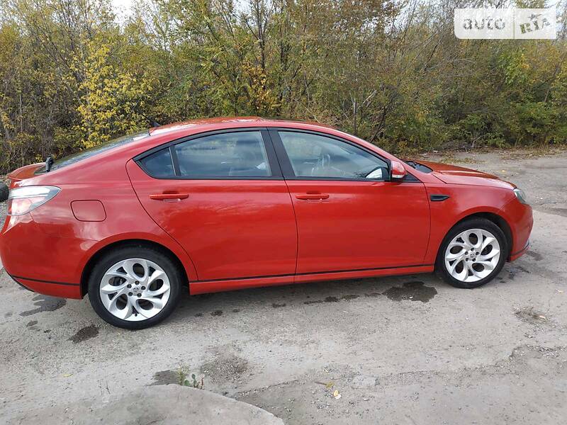 Лифтбек MG 6 2012 в Кривом Роге фото 6 Лифтбек MG 6 2012 в Кривом Роге