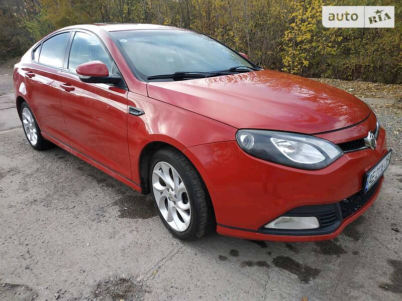 Лифтбек MG 6 2012 в Кривом Роге фото 8 Лифтбек MG 6 2012 в Кривом Роге