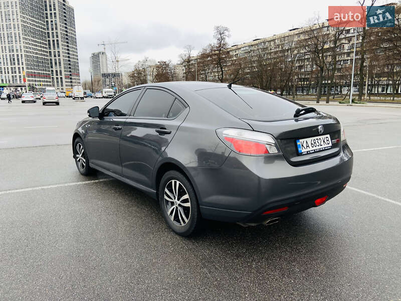 Лифтбек MG 6 2013 в Киеве фото 8 Лифтбек MG 6 2013 в Киеве
