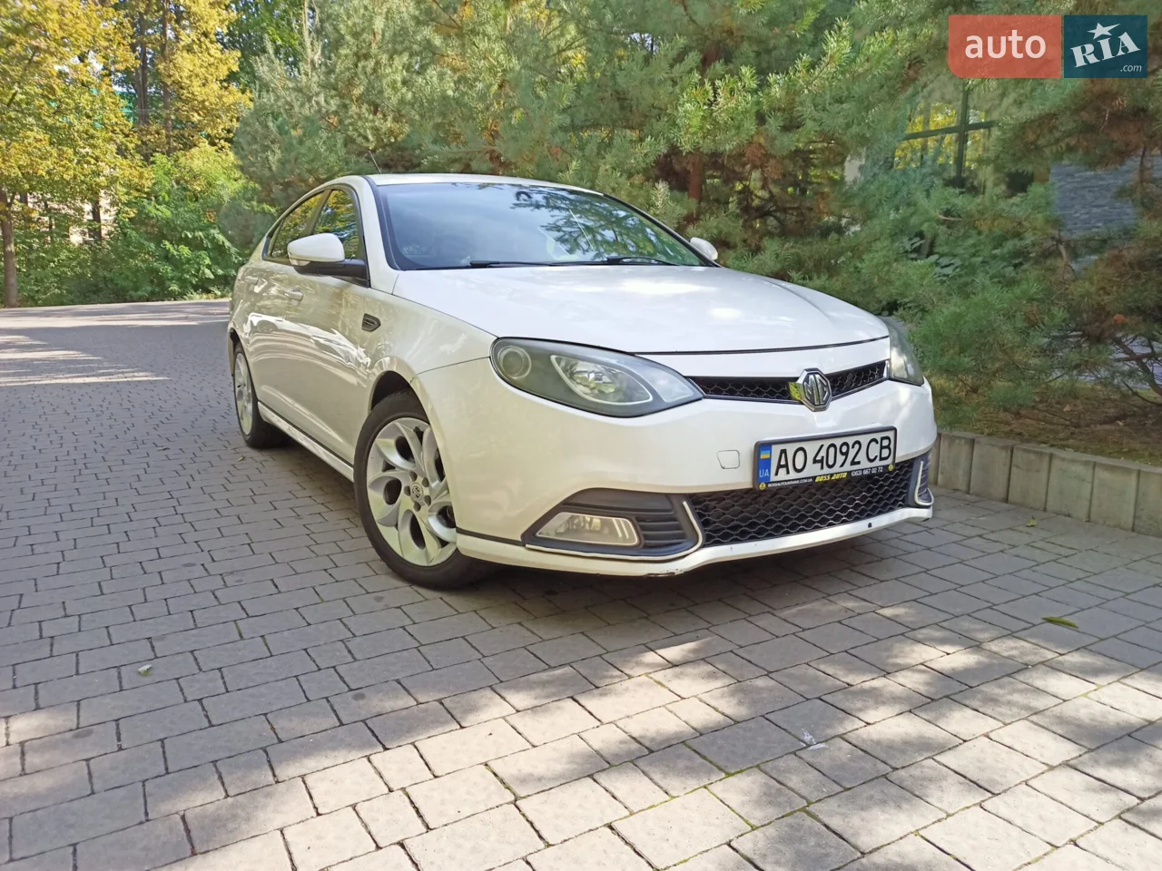 2013 MG 6 - мініатюра 26